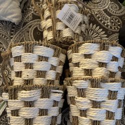 6 Checkered Hanging Plant Baskets 