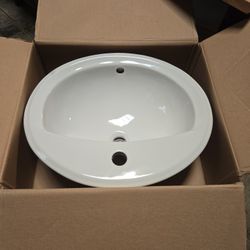 Aqualyn Bathroom Sink In White 