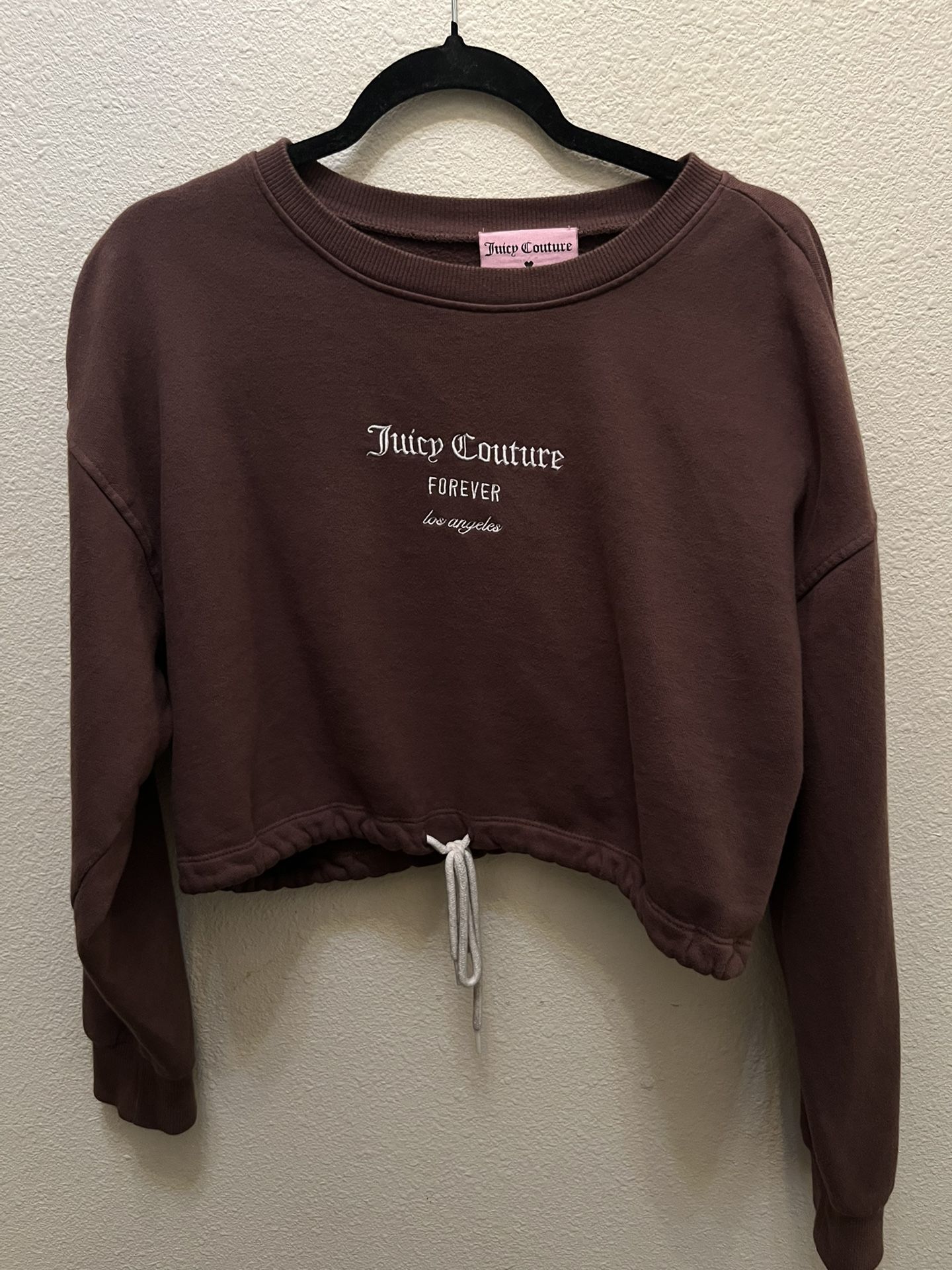 Juicy Couture Cropped Sweatshirt🤎