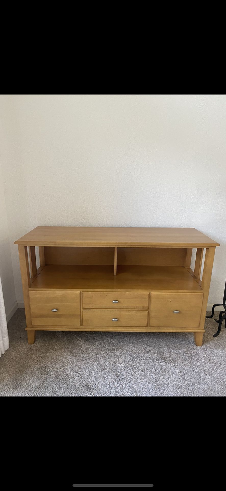 Console Table-Excellent Condition 