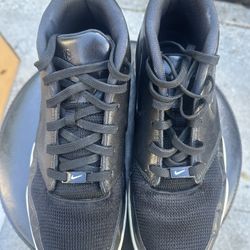 Nike sneakers size 11