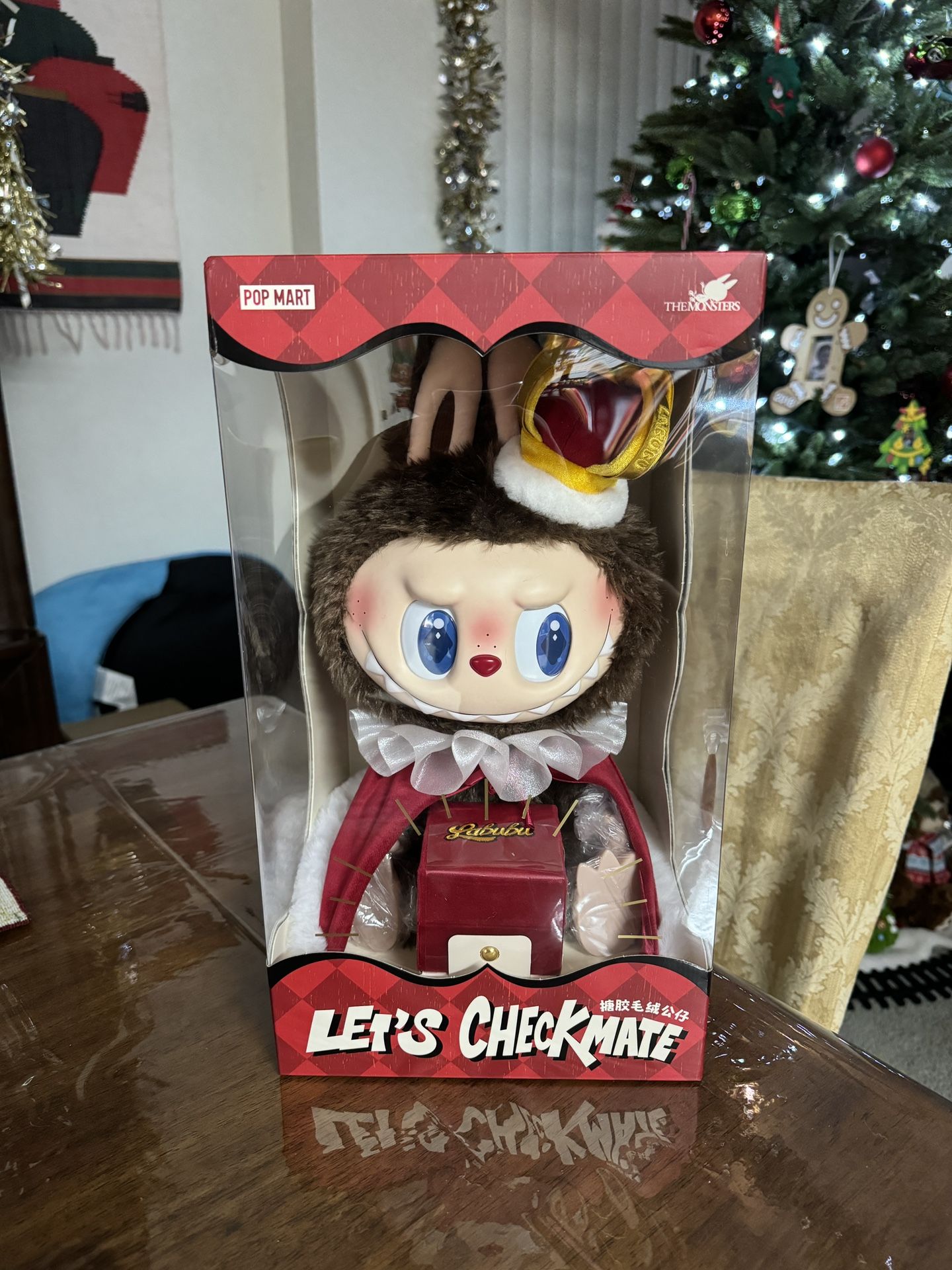 Checkmate King 38cm Labubu