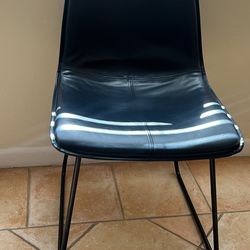 Black  Leather Desk Chair 