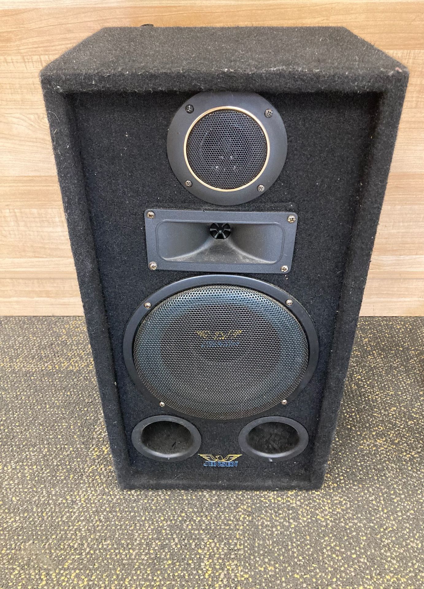 JENSEN JP1200 PowerStation 300w 3-Way Bass Reflex Speakers Single One Only