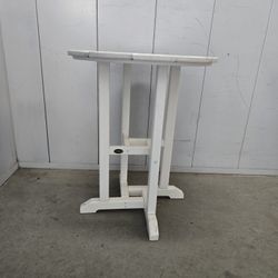 Polywood outdoors or indoors table $ 50