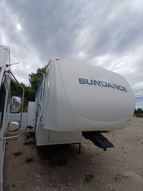 2007 Sundance 32 Feet 