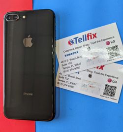 iPhone 8 Plus. 64GB. Factory unlocked 🔓 Like new condition 🎁 With warranty 🧾