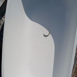 Aquatica White Stone Bathup 