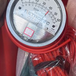 retorted pressure gauge
