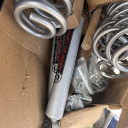 Rough Country 4 Inch Lift Kit 