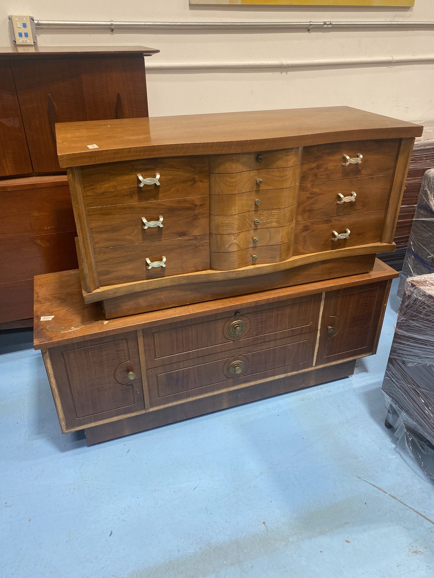 Lane Cedar Chests