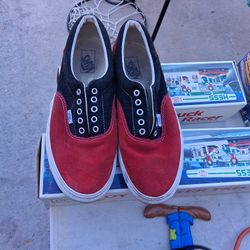 Size 11 Old School Vans