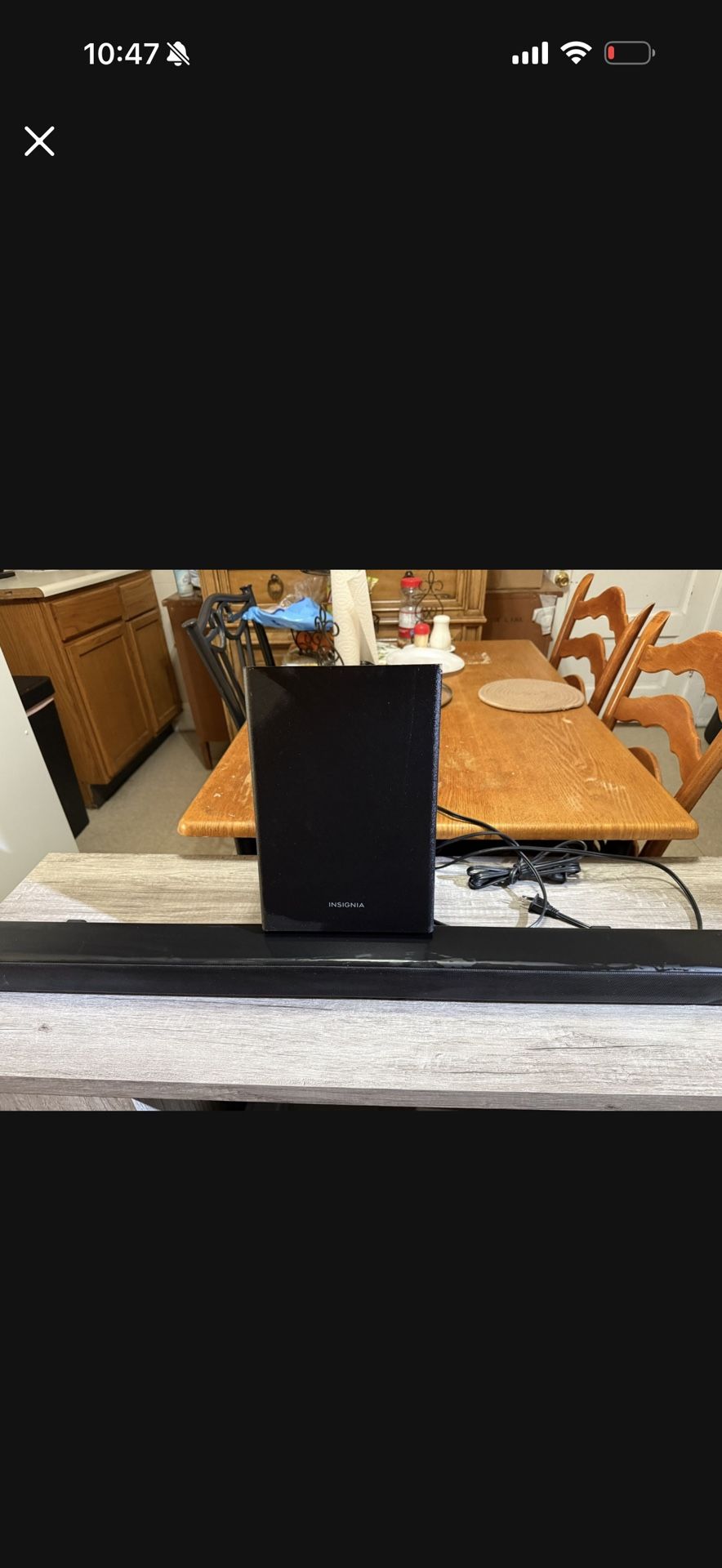 Insignia Speaker And Soundwoofer 