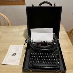 Antique Typewriter Underwood 77 1930’s Gloss Black