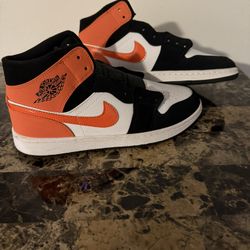 Nike Air Jordan Mid 1 Shattered Backboard Orange/Black Men’s Size 10.5(Shipping Only)