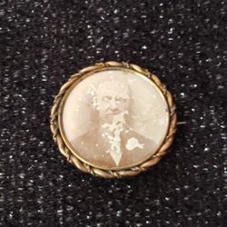 Mourning Brooch Pin