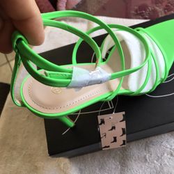 Elegant New Green High Heels