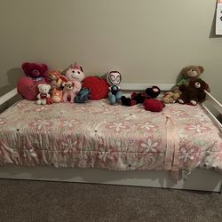 Daybed with trundle - Twin Size