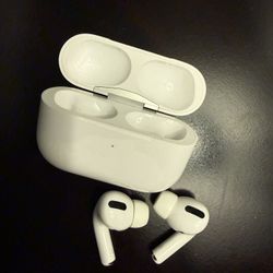 AirPods Pro Gen 1 (Lightly Used)