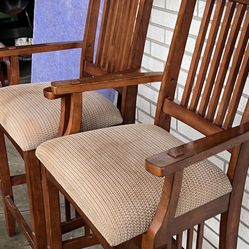 Barstool Height Captain Chairs Excellent Condition31 Inches High Very Sturdy Real Wood Asking $40 Eaach