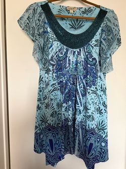 Blue Paisley Print Beaded Neckline Tunic Top