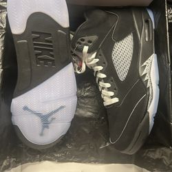 Jordan 5 Black Metallic Reimagined Size 10.5 New