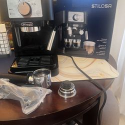  De'Longhi Stilosa Manual Espresso Machine, Latte