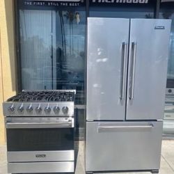 VIKING REFRIGERATOR AND AND STOVE KITCHEN SET 