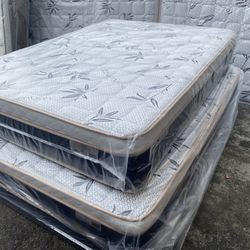 ✨Mattress pillow top✨ 💎12” inches tall 🔵Queen $199 🟣Full $180 🟠Twin $150 🟡King$330 🔴Cal king $330 🔘 Delivery available🚛