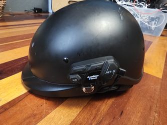 Bell Powersports Pit Boss Gloss Black Large
W/blue Rider Bluetooth