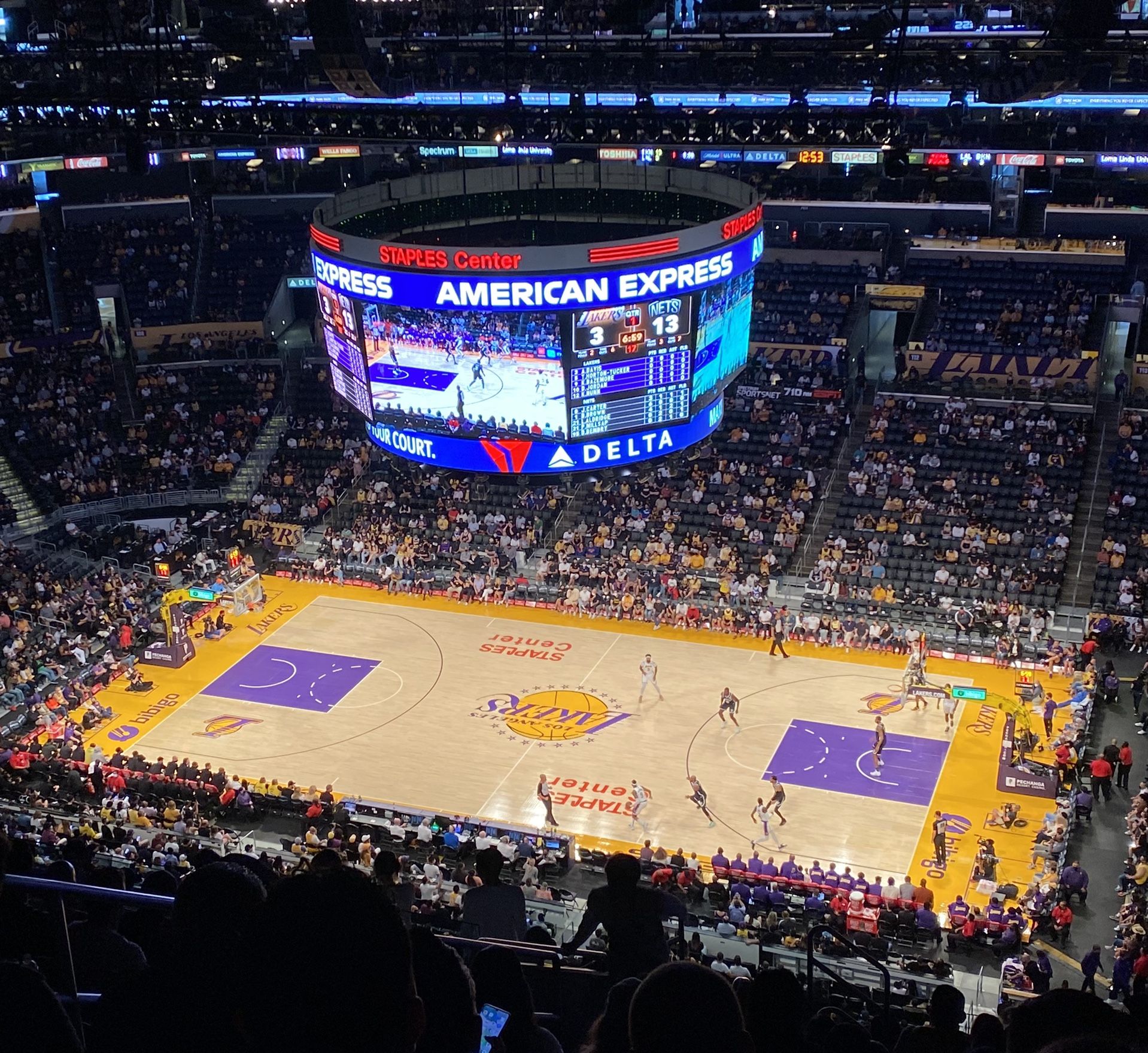 2 Tickets Lakers Vs Grizzlies 10/24