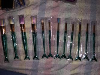 Makeup Brushes