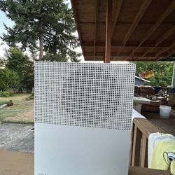 Xbox One S (used)