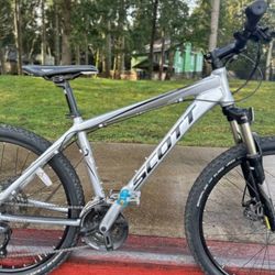 Scott Aspect 40 mountain bike Aluminium Bicycle Medium Frame