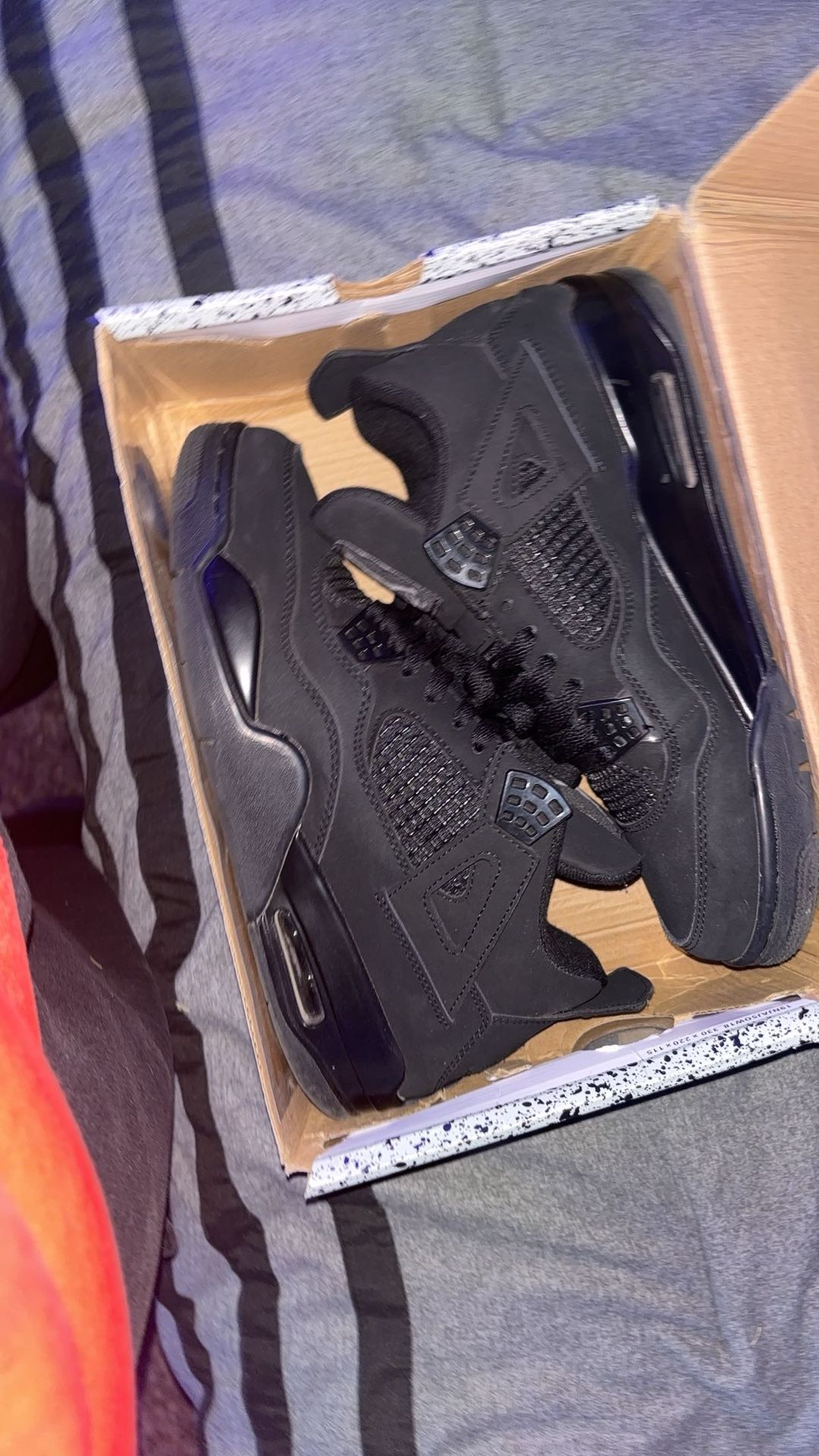 Black cat 4 sz 10