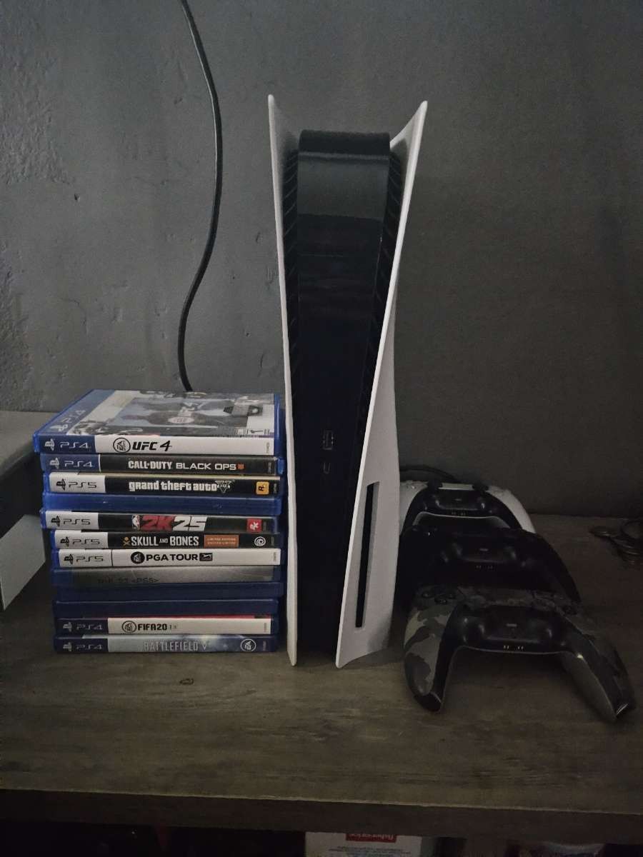 Ps5 With Games And Controllers