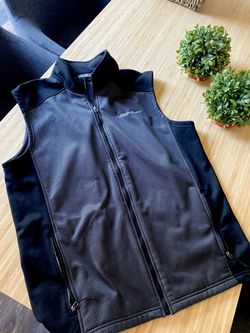 eddie bauer mens vest like new excellent condition size L