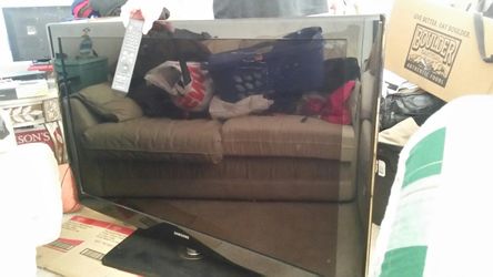 Samsung 50 inch..with remote