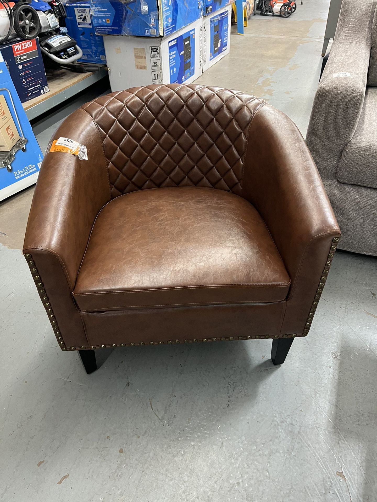 Modern Brown PU Leather Upholstery Accent Chair Barrel Chair Club Chair with Wood Legs and Nailheads