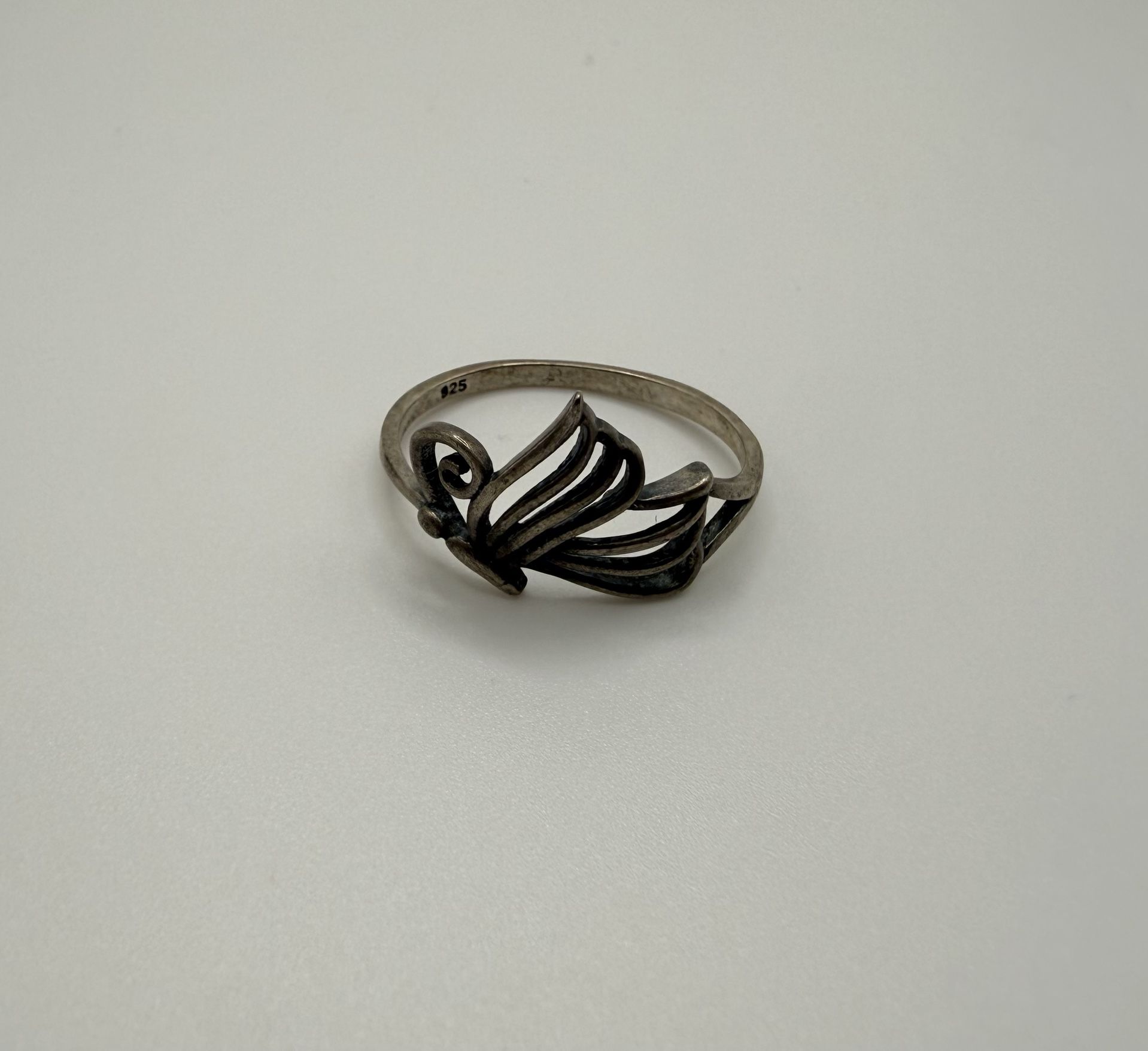 925 Sterling Silver Ring For Women Size 8.5
