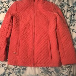 Gallery quilted lady’s light weight coat, peach, size small