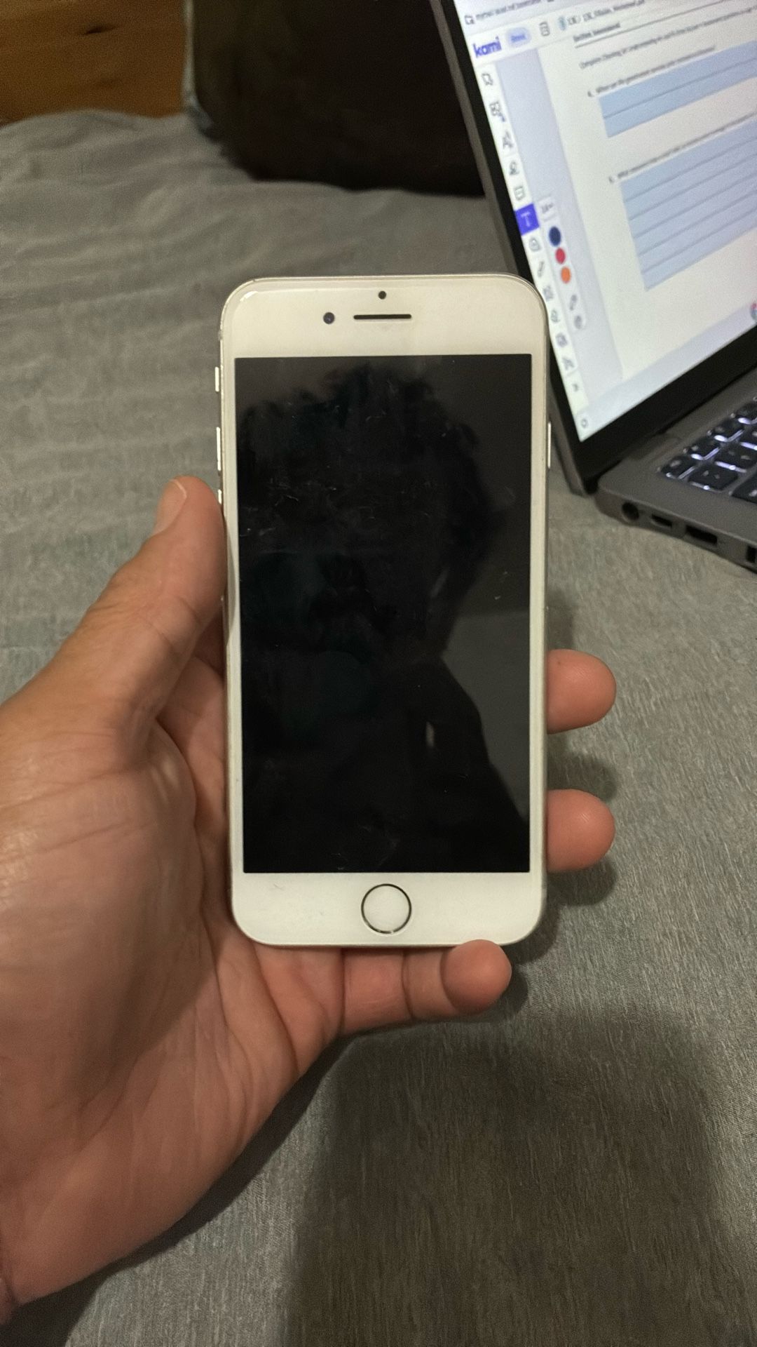 iPhone 8 T-mobile Like New