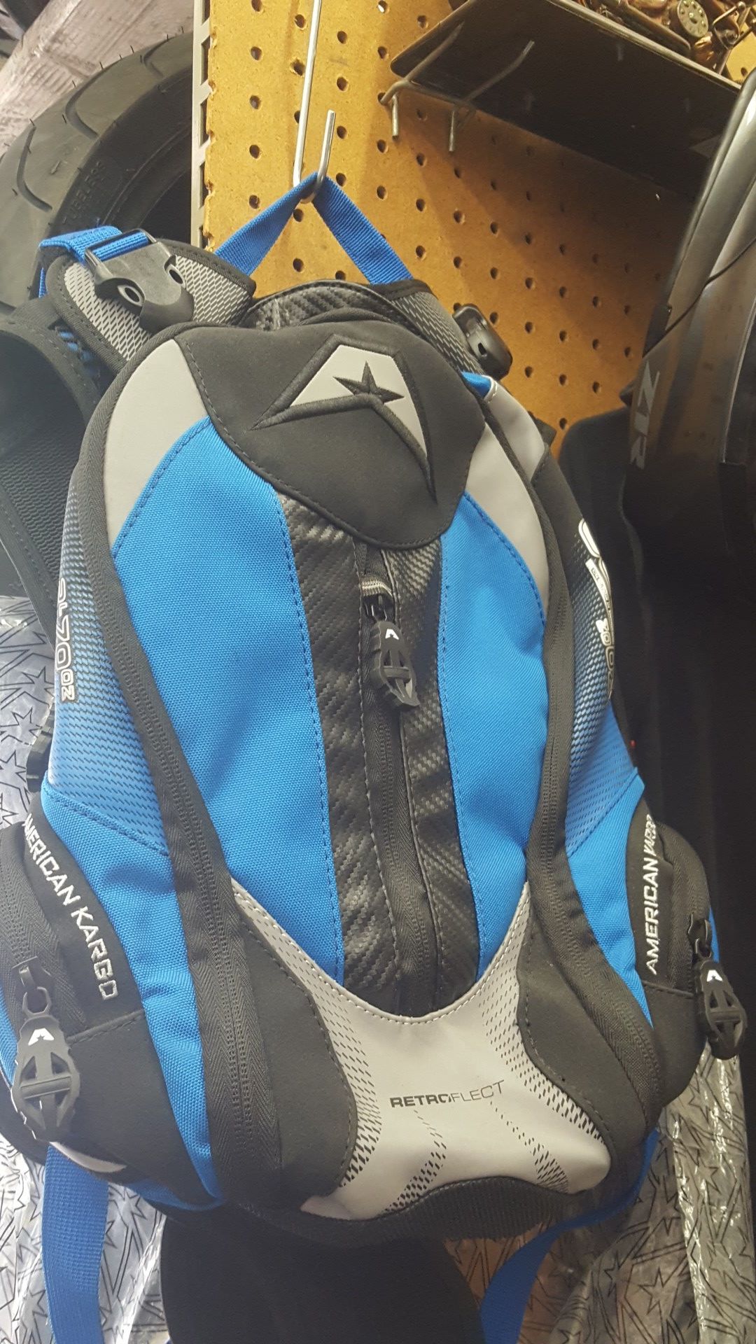 American Kargo Hydration backpack