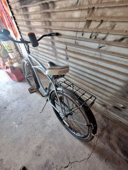 Huffy Beach Cruiser