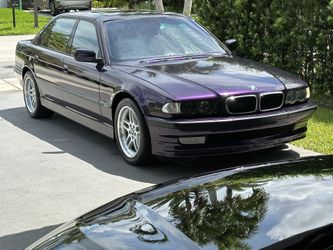 2000 BMW 7 Series