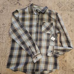 O'Neill flannel NWT Size Large