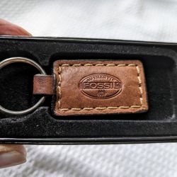 Fossil Keychain Fob Backpack Purse Charm Day Leather  Key Holder