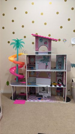 Doll house for free