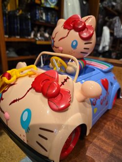 Hello kitty chucky