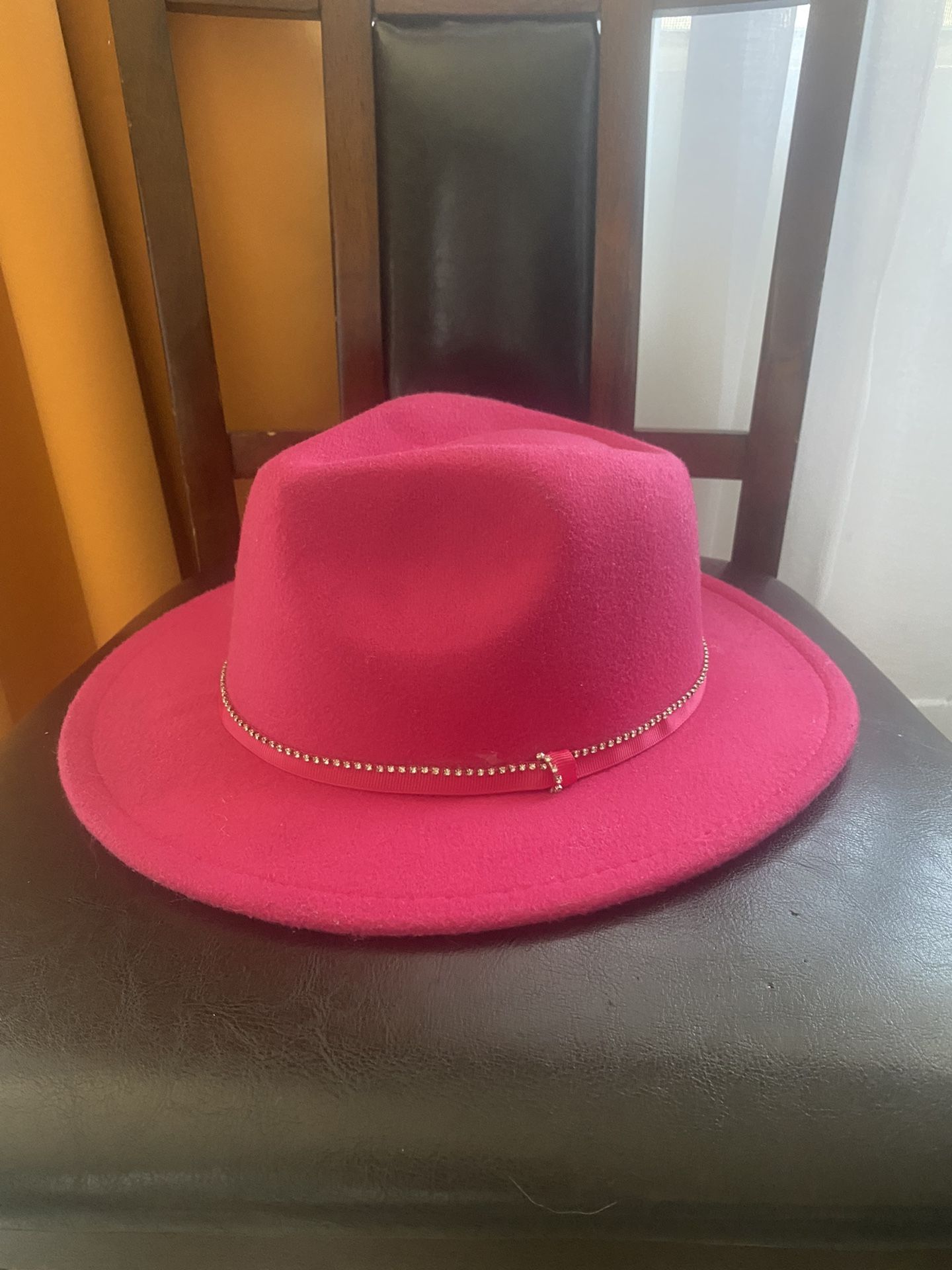 Pink Hat - Fedora - Never Used